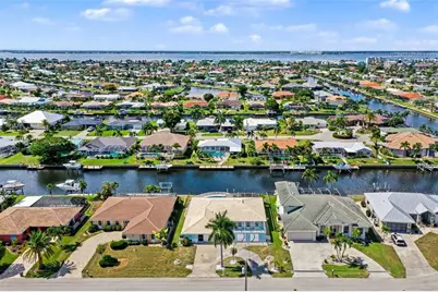548 Belvedere Court, Punta Gorda, FL 33950 - Photo 1
