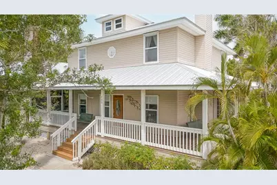740 W Virginia Avenue, Punta Gorda, FL 33950 - Photo 2