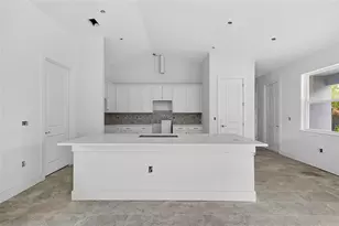15084 McGraw Ave, Port Charlotte, FL 33953 - Photo 12