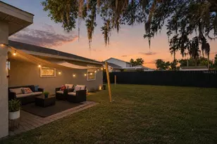 1018 Red Bay Terrace NW, Port Charlotte, FL 33948 - Photo 2