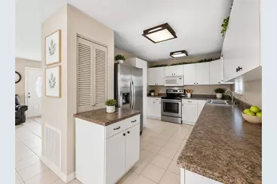 1018 Red Bay Terrace NW, Port Charlotte, FL 33948 - Photo 20
