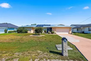 1413 Harmony Dr, Port Charlotte, FL 33952 - Photo 4