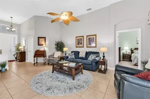 1725 Piccadilly Cir, Punta Gorda, FL 33980 - Photo 4