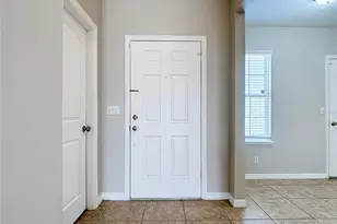 1562 Tamarind Rd, Davenport, FL 33896 - Photo 2