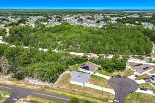 106 Oak Cir, Poinciana, FL 34759 - Photo 2