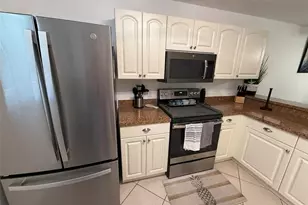 175 Kings Hwy, Punta Gorda, FL 33983 - Photo 4