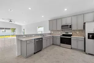 605 Rose Apple Cir, Port Charlotte, FL 33954 - Photo 12