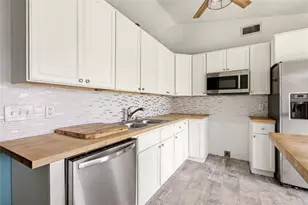 622 Burning Tree Ln, Punta Gorda, FL 33982 - Photo 8