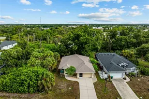 145 Crevalle Rd, Rotonda West, FL 33947 - Photo 42