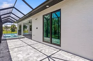 772 Rotonda Cir, Rotonda West, FL 33947 - Photo 38