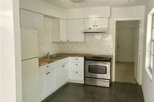 5613 7th St Ct E, Bradenton, FL 34203 - Photo 4