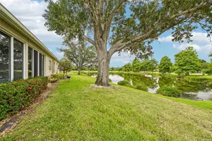 6916 Stoneywalk Ct, Bradenton, FL 34203 - Photo 32