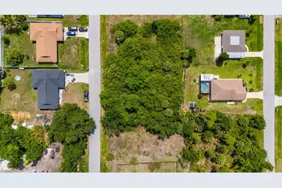 209 Forrest Avenue NW, Port Charlotte, FL 33952 - Photo 14