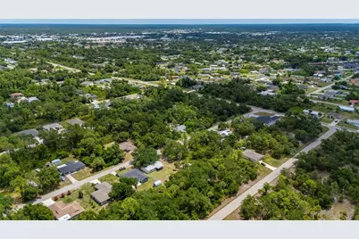17464 Billiar Avenue, Port Charlotte, FL 33948 - Photo 4