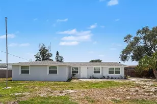 802 White Heron Blvd, Ruskin, FL 33570 - Photo 2
