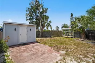 802 White Heron Blvd, Ruskin, FL 33570 - Photo 36