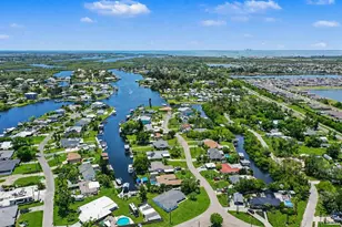 802 White Heron Blvd, Ruskin, FL 33570 - Photo 22