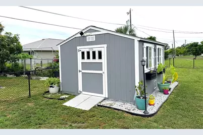 531 Lakemont Avenue NW, Port Charlotte, FL 33952 - Photo 30