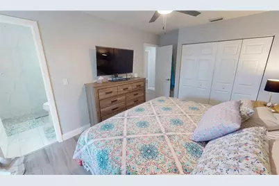 531 Lakemont Avenue NW, Port Charlotte, FL 33952 - Photo 10