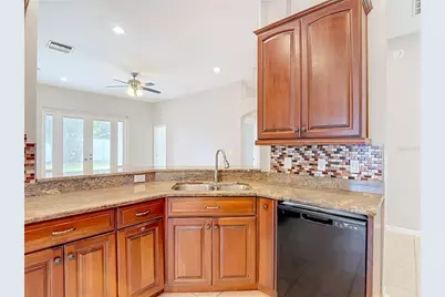 805 Lesa Glen Place, Brandon, FL 33510 - Photo 16