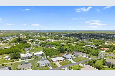18701 Countryman Avenue, Port Charlotte, FL 33948 - Photo 34