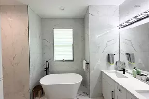4722 Neptune Rd, Venice, FL 34293 - Photo 12