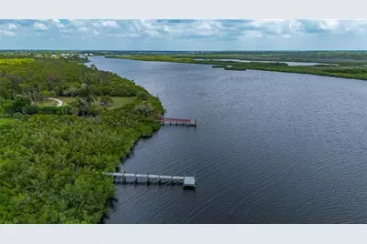 0 Riverfront Drive #Lot 6, Venice, FL 34293 - Photo 6
