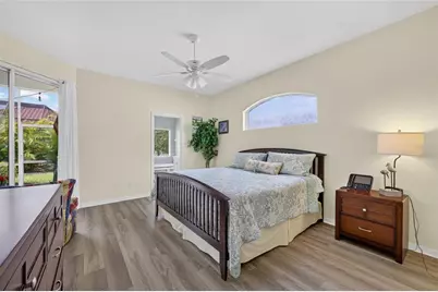 318 Langholm Drive, Venice, FL 34293 - Photo 16