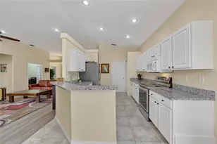 318 Langholm Dr, Venice, FL 34293 - Photo 12