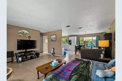 5008 Chaves Circle, Port Charlotte, FL 33948 - Photo 4