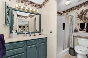 5221 Lake Village Dr, Sarasota, FL 34235 - Photo 18