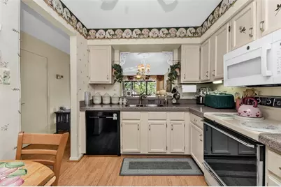 5221 Lake Village Drive #24, Sarasota, FL 34235 - Photo 8