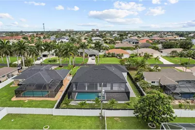 1709 SW 43rd Lane, Cape Coral, FL 33914 - Photo 38