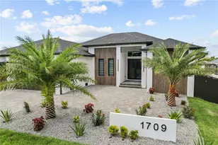 1709 SW 43rd Ln, Cape Coral, FL 33914 - Photo 4