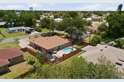 541 Morningside Road, Venice, FL 34293 - Photo 12