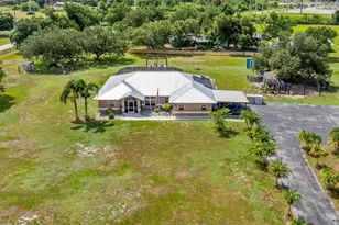 8200 Cleveland Dr, Punta Gorda, FL 33982 - Photo 8