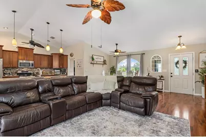 8200 Cleveland Drive, Punta Gorda, FL 33982 - Photo 12