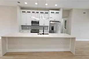2531 Pebble Creek Pl, Port Charlotte, FL 33948 - Photo 4