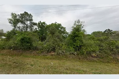 10234 N Center Avenue, Okeechobee, FL 34972 - Photo 1