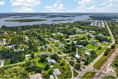 120 Peace Island Drive, Punta Gorda, FL 33950 - Photo 2