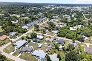 18276 Monmouth Ave, Port Charlotte, FL 33948 - Photo 34