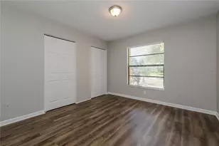515 Sandalwood Dr, Plant City, FL 33563 - Photo 8