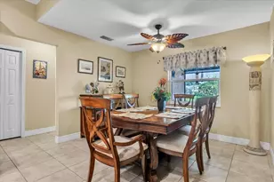 11614 SW Courtly Manor Dr, Lake Suzy, FL 34269 - Photo 14