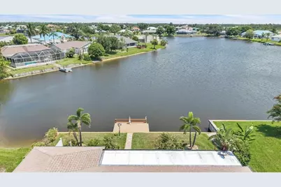 11614 SW Courtly Manor Drive, Lake Suzy, FL 34269 - Photo 2