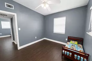 21442 Gladis Ave, Port Charlotte, FL 33952 - Photo 38