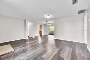 528 Magnolia Ave NW, Port Charlotte, FL 33952 - Photo 4