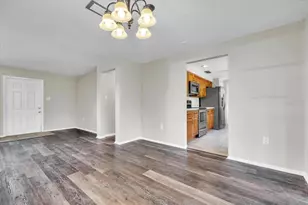 528 Magnolia Ave NW, Port Charlotte, FL 33952 - Photo 8