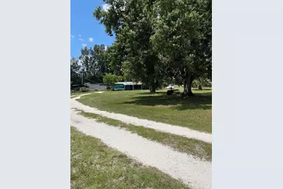 4682 SE Apache Drive, Arcadia, FL 34266 - Photo 10
