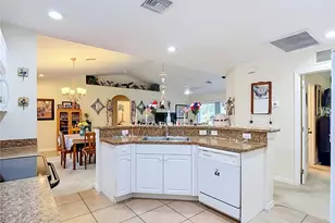 2903 38th St SW, Lehigh Acres, FL 33976 - Photo 22