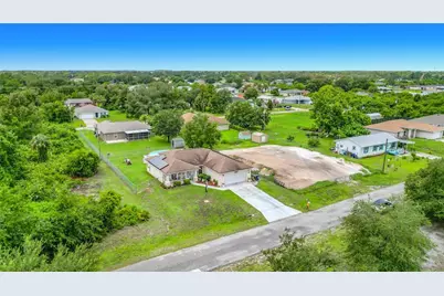 2903 38th Street SW, Lehigh Acres, FL 33976 - Photo 10